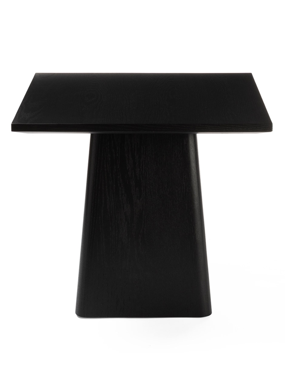 Mesa lateral MARA de madera encino Mesa lateral MARA de madera encino