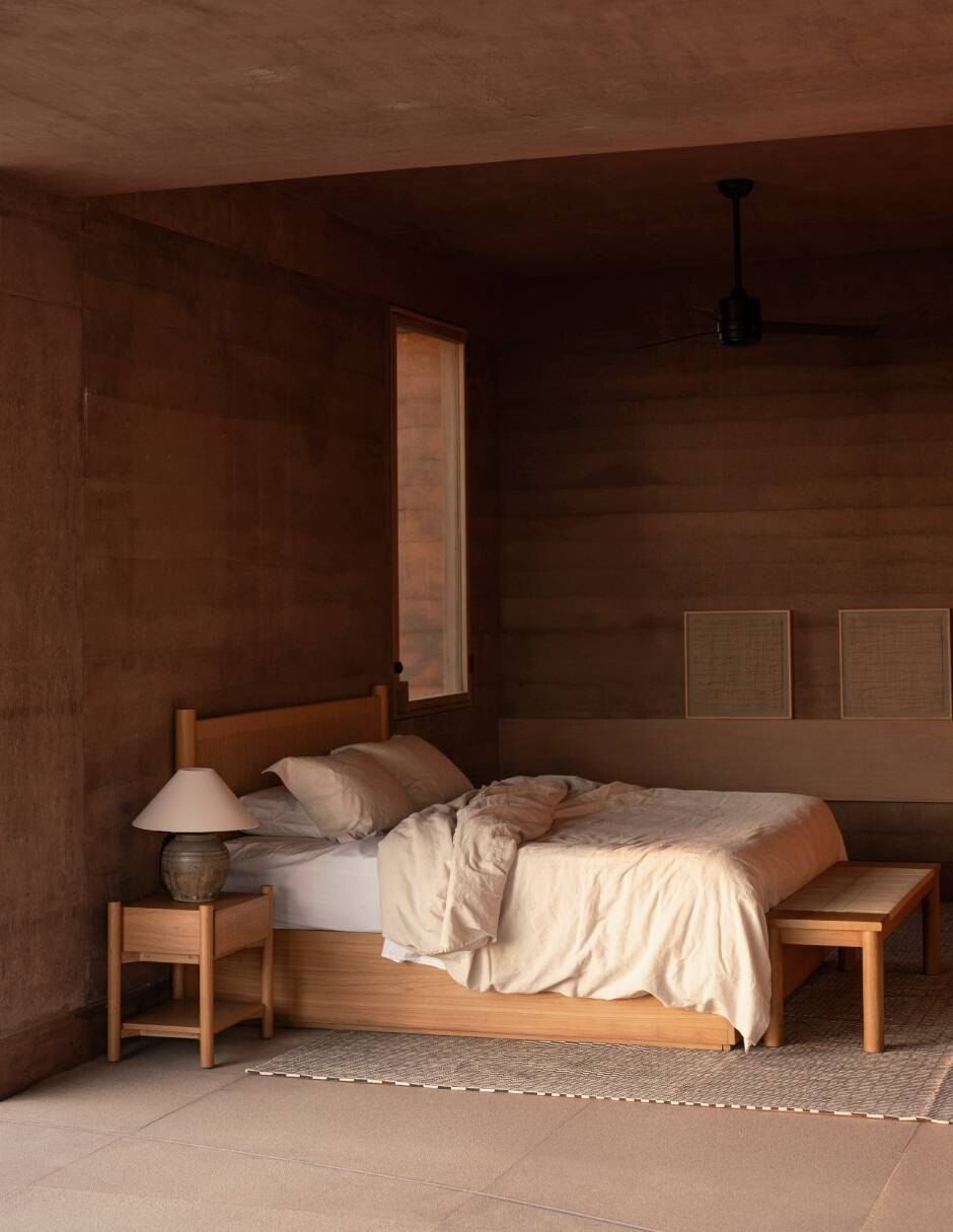 Cama Mar de Cortés de madera king size 6