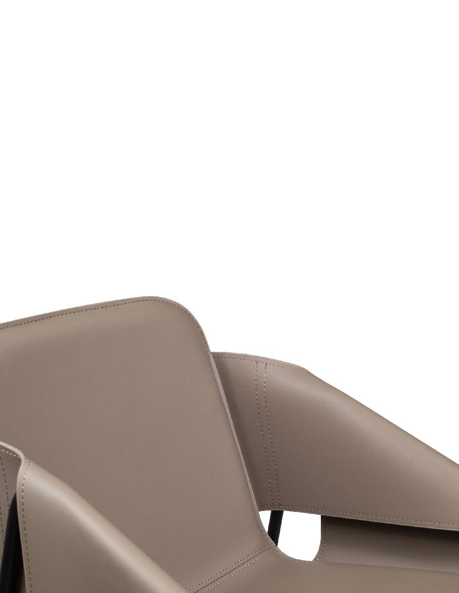 Silla de piel 2